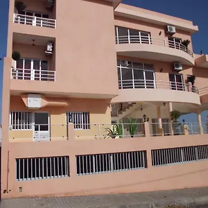 Gasthuis Restaurante Residencial Nova, Porto Novo